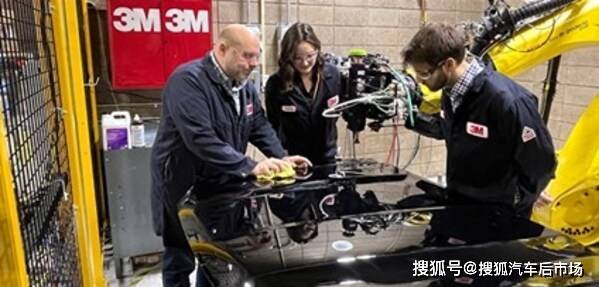 3M與通用汽車聯(lián)手<strong></p>
<p>汽車凹陷修復</strong>，自動化漆面修復技術引領汽車制造新革命！:汽車凹陷修復